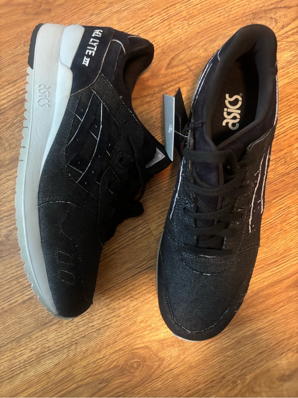 ASICS Black and Light Gray Men's Sneaker